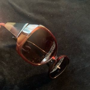 AUTHENTIC FENDI SUNGLASSES
